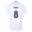Maillot Real Madrid Domicile NO.8 Kroos 2020 2021 Blanc Pas Cher