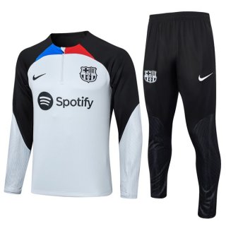 Training Barcelona 2024 Gris 2 Training Barcelona 2024 Gris 2