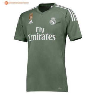 Maillot Real Madrid Domicile Gardien 2017 2018 Pas Cher Maillot Real Madrid Domicile Gardien 2017 2018 Pas Cher