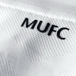 Maillot Manchester United Exterieur Retro 2010 2011 Blanc Pas Cher