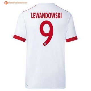 Maillot Bayern Munich Third Lewandowski 2017 2018 Pas Cher Maillot Bayern Munich Third Lewandowski 2017 2018 Pas Cher