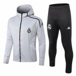 Survetement Real Madrid 2018 2019 Gris Noir Pas Cher