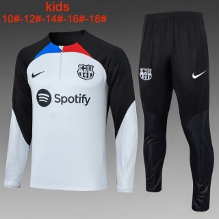 Enfant Training Barcelona 2024 Gris 2 Enfant Training Barcelona 2024 Gris 2