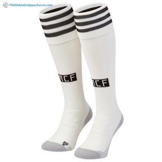 Chaussette Real Madrid Domicile 2018 2019 Blanc Pas Cher Chaussette Real Madrid Domicile 2018 2019 Blanc Pas Cher