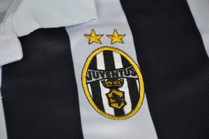 Maillot Juventus Domicile ML Retro 1999 2000 Noir Blanc Pas Cher