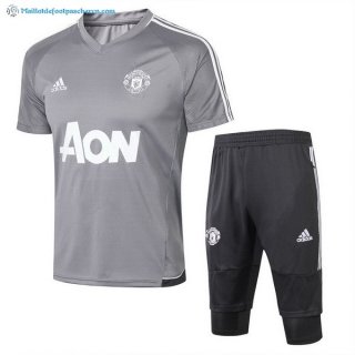 Maillot Entrainement Manchester United Ensemble Complet 2017 2018 Gris Pas Cher Maillot Entrainement Manchester United Ensemble Complet 2017 2018 Gris Pas Cher