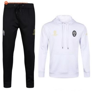 Survetement Juventus 2017 2018 Blanc VR Pas Cher Survetement Juventus 2017 2018 Blanc VR Pas Cher