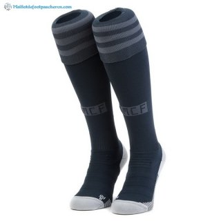 Chaussette Real Madrid Exterieur 2018 2019 Noir Pas Cher Chaussette Real Madrid Exterieur 2018 2019 Noir Pas Cher