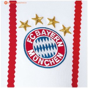 Maillot Bayern Munich Third 2017 2018 Pas Cher